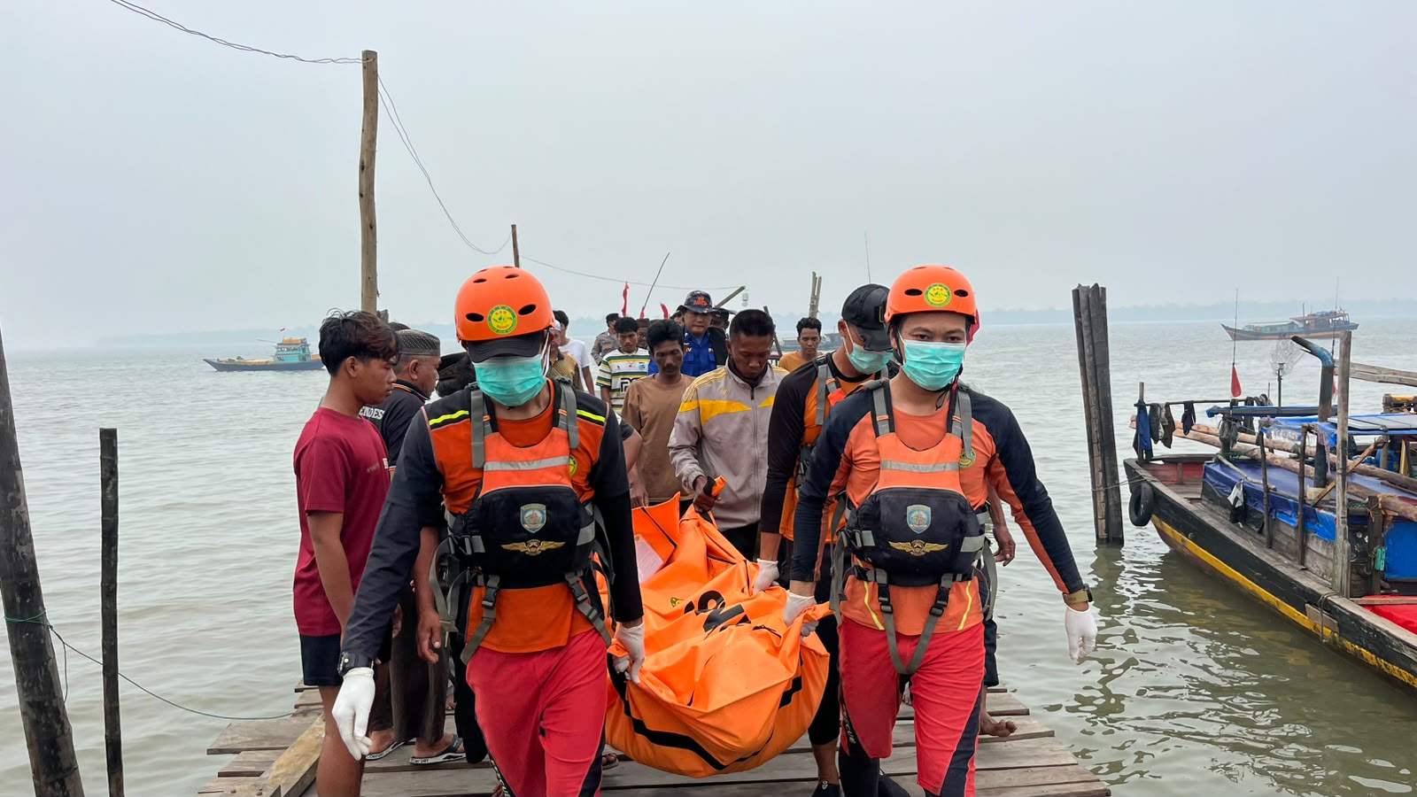 NELAYAN TENGGELAM DI PERAIRAN SUNGSANG DITEMUKAN MENINGGAL DUNIA